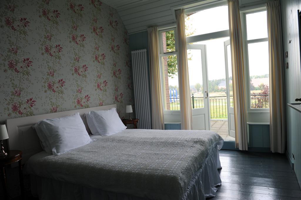 Moushouk Bed And Breakfast Oostwold  エクステリア 写真